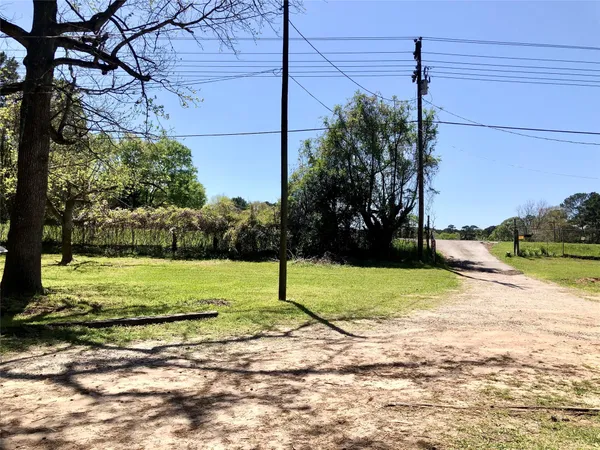 $249,900 | 1411 Highway 150, Coldspring, TX 77331