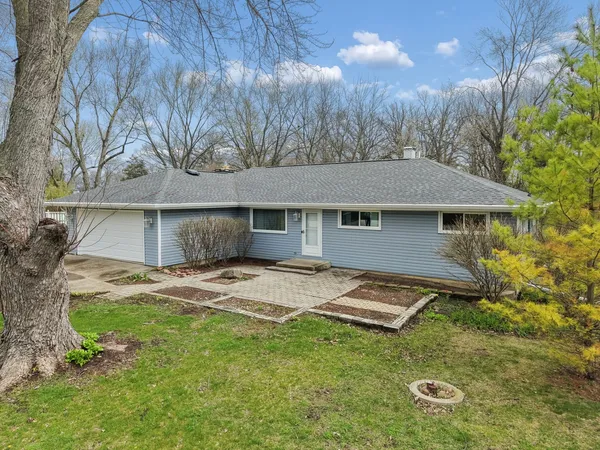 $450,000 | 36849 North Eastmoor Avenue, Lake Villa, IL 60046