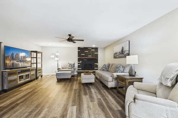 $450,000 | 36849 North Eastmoor Avenue, Lake Villa, IL 60046