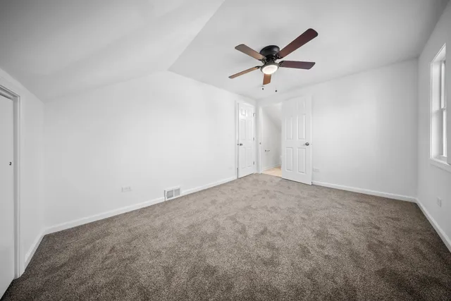 $3,000 | 867 Church Road, Aurora, IL 60505