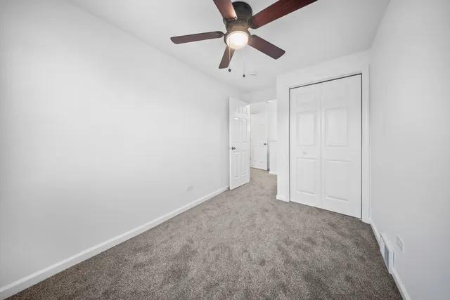 $3,000 | 867 Church Road, Aurora, IL 60505