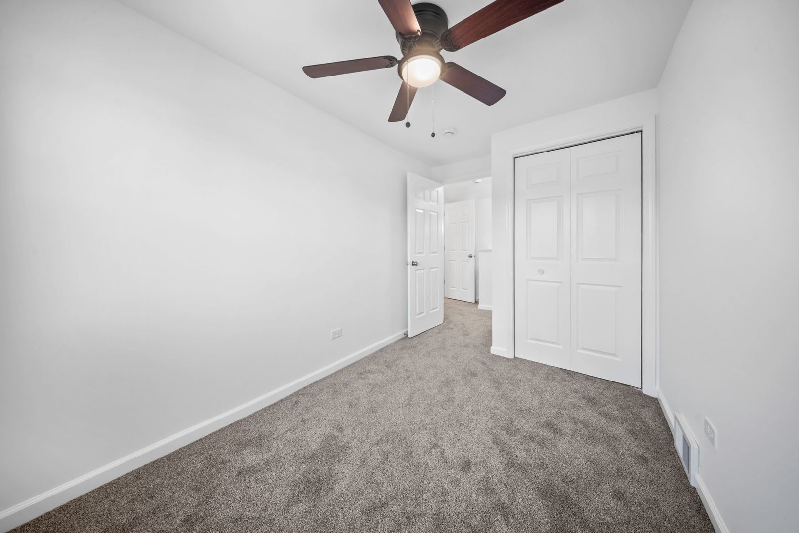 867 Church Road Aurora, IL 60505 - Photo 17 of 25