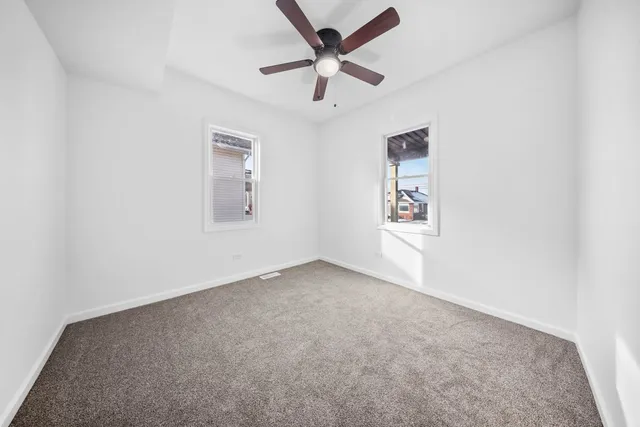 $3,000 | 867 Church Road, Aurora, IL 60505