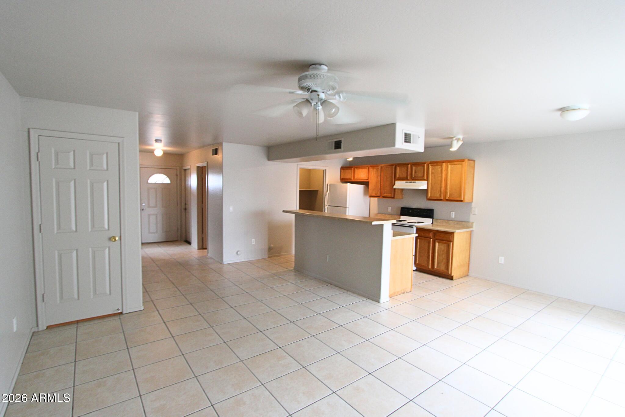 13211 South Kin Circle, Unit A Arizona City, AZ 85123 - Photo 10 of 21
