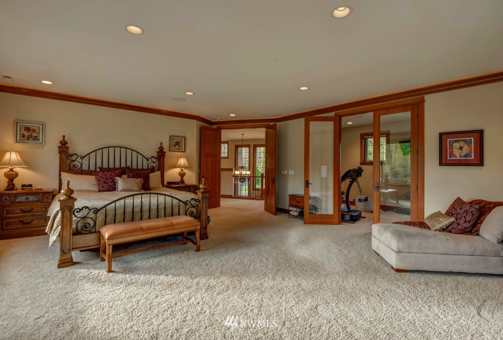 16861 Southeast Jones Road Renton, WA 98058 - Photo 10 of 15