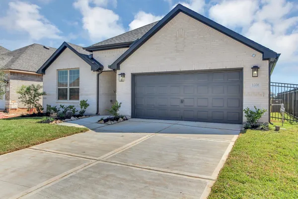 $2,880 | 1208 Garden Jade Drive, Katy, TX 77493