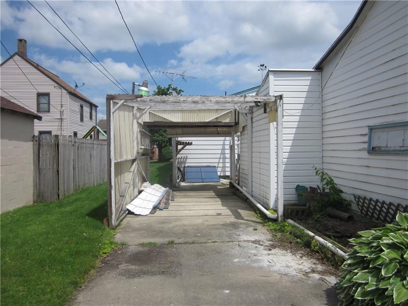 1401 Springhill Road Natrona Heights, PA 15065 - Photo 10 of 13