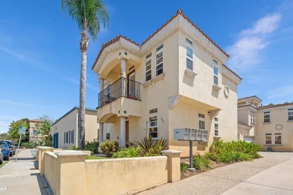 $3,995 | 324 Park Way, Unit 3, Chula Vista, CA 91910