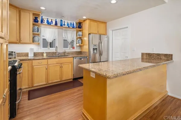 $3,995 | 324 Park Way, Unit 3, Chula Vista, CA 91910