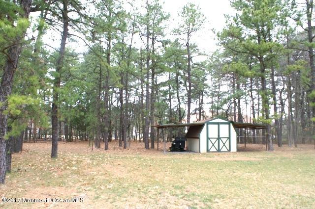 129 Frank Applegate Road Jackson, NJ 08527 - Photo 28 of 28 a view of outdoor space with trees