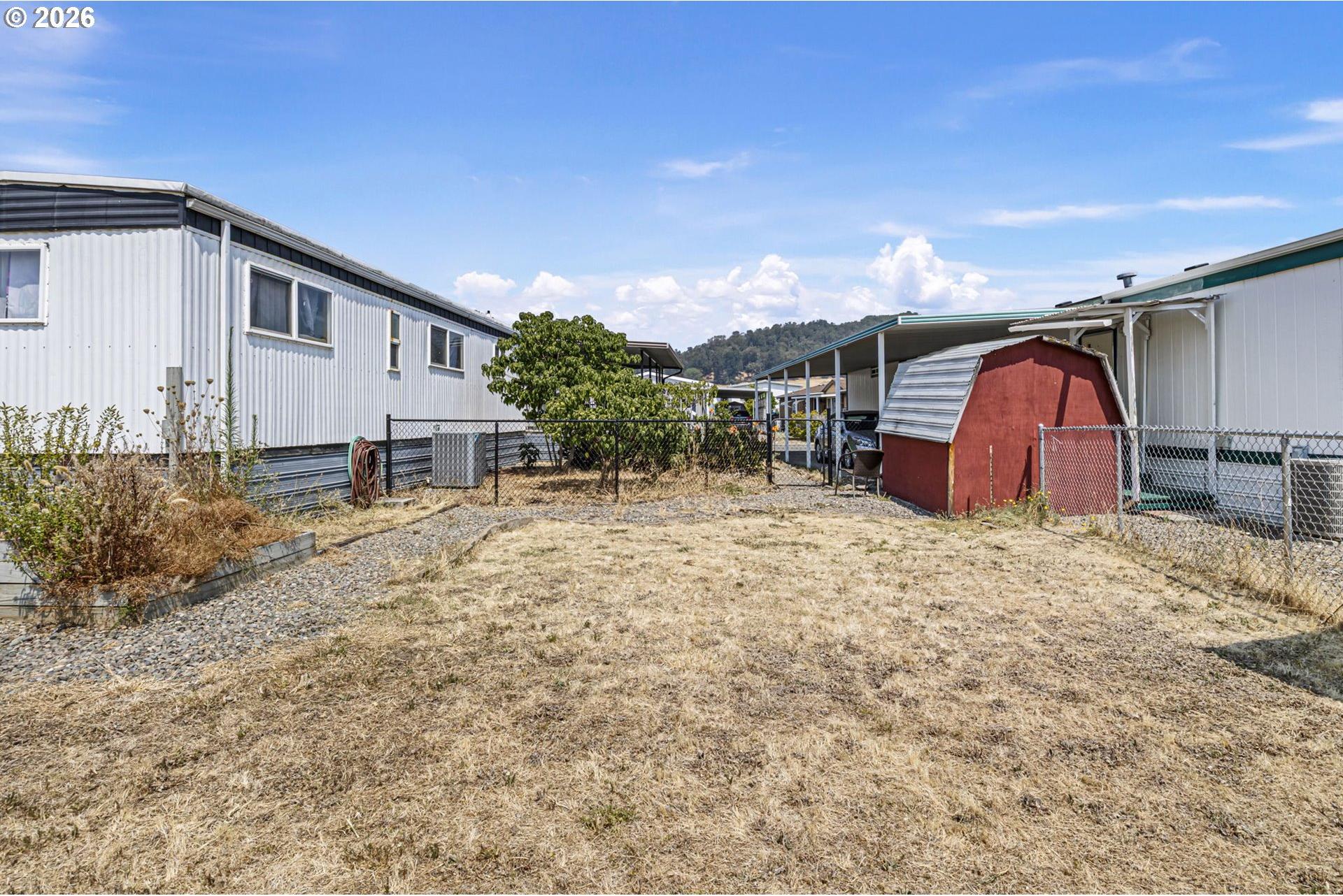 106 Shadow Ranch Lane Roseburg, OR 97470 - Photo 6 of 39 Gallery Image 6