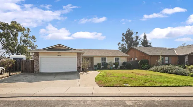 $589,500 | 1050 Bradford Circle, Lodi, CA 95240