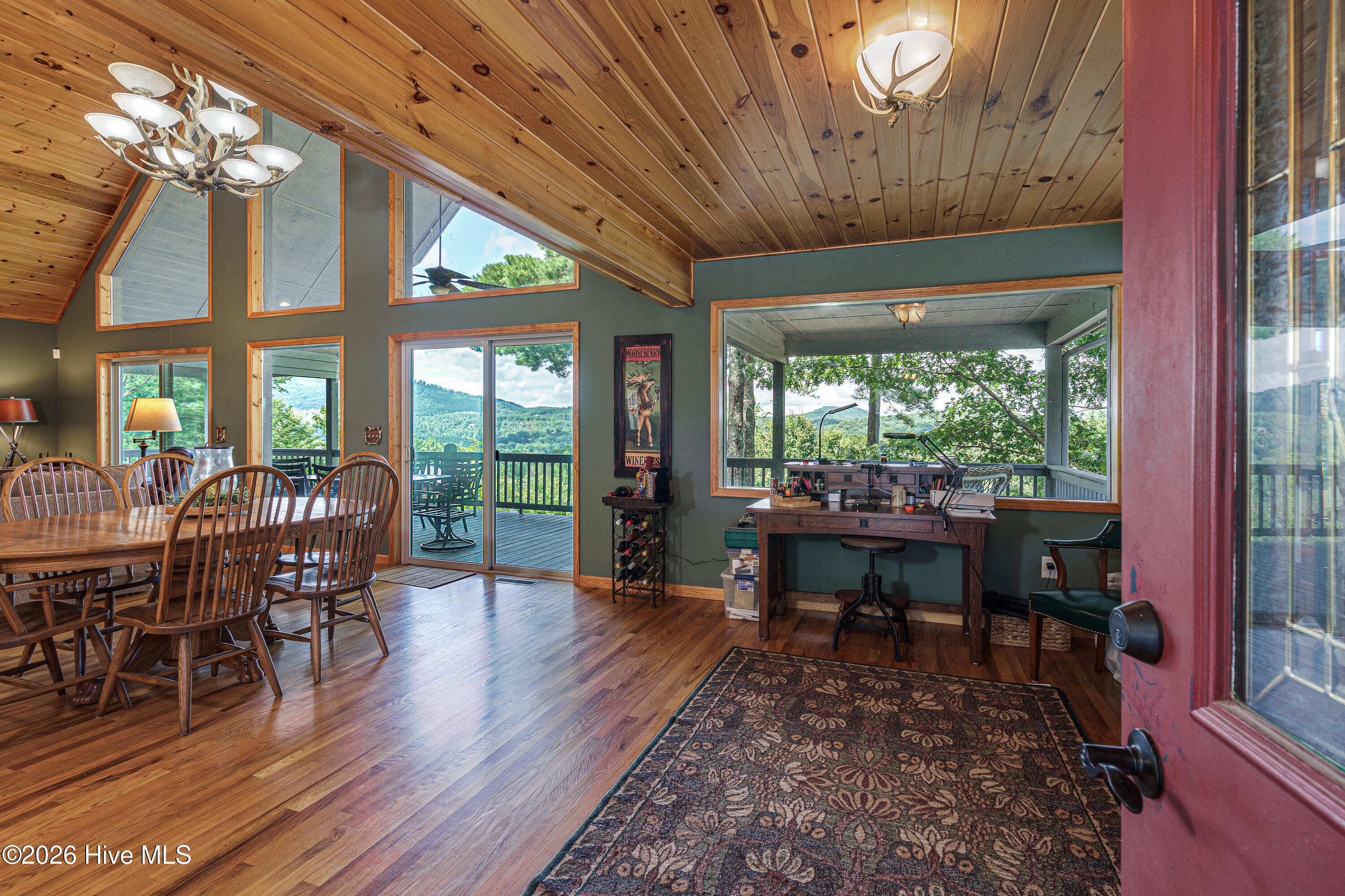 98 Dunrunnin Pointe, Unit POINTE Murphy, NC 28906 - Photo 6 of 53 Gallery Image 6