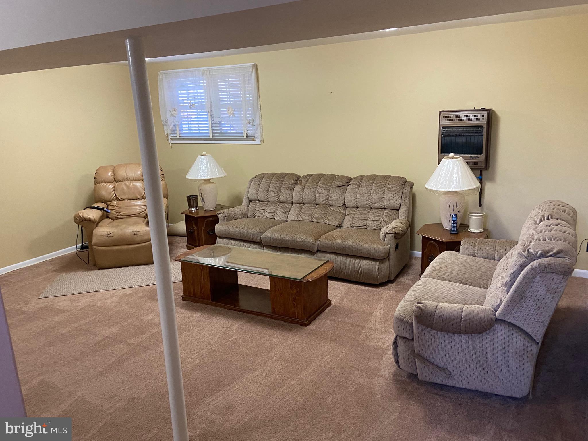 7605 Laurel Ridge Court Laurel, MD 20707 - Photo 25 of 34 family room