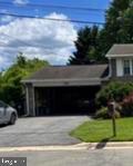 7605 Laurel Ridge Court Laurel, MD 20707 - Photo 3 of 34 2cars garage & driveway for 4 cars