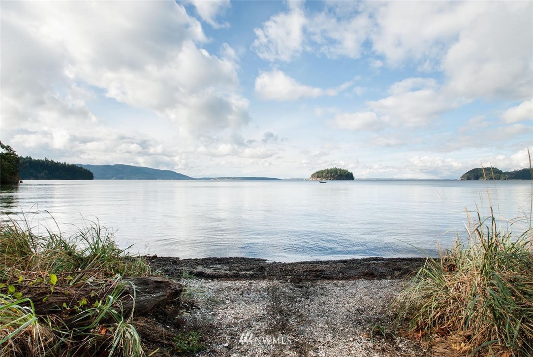 485 Whitecap Road Bellingham, WA 98229 - Photo 23 of 25 a view of a lake from a yard