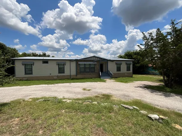 $280,000 | 269 Rangeland Road, Blanco, TX 78606