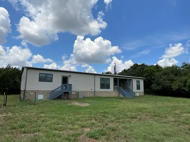$280,000 | 269 Rangeland Road, Blanco, TX 78606