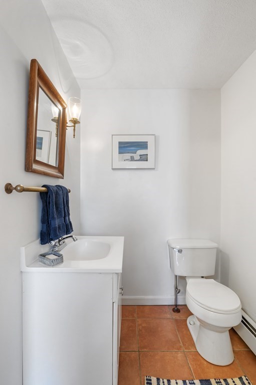 16 Loading Place Road Manchester, MA 01944 - Photo 11 of 29