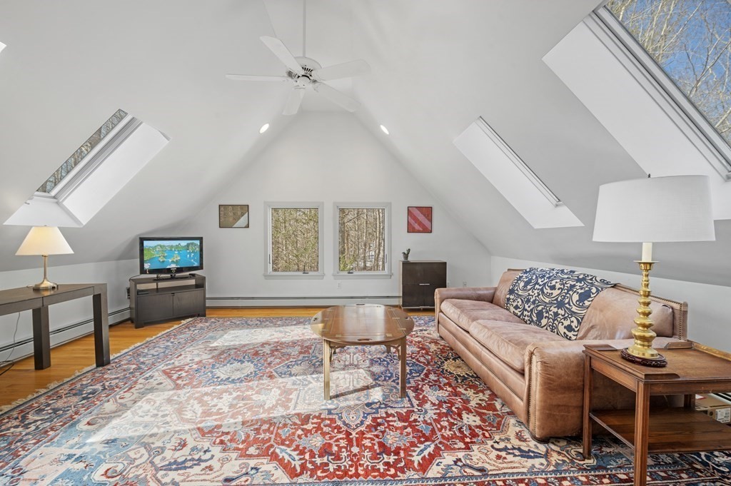 16 Loading Place Road Manchester, MA 01944 - Photo 22 of 29