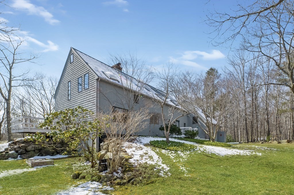 16 Loading Place Road Manchester, MA 01944 - Photo 26 of 29