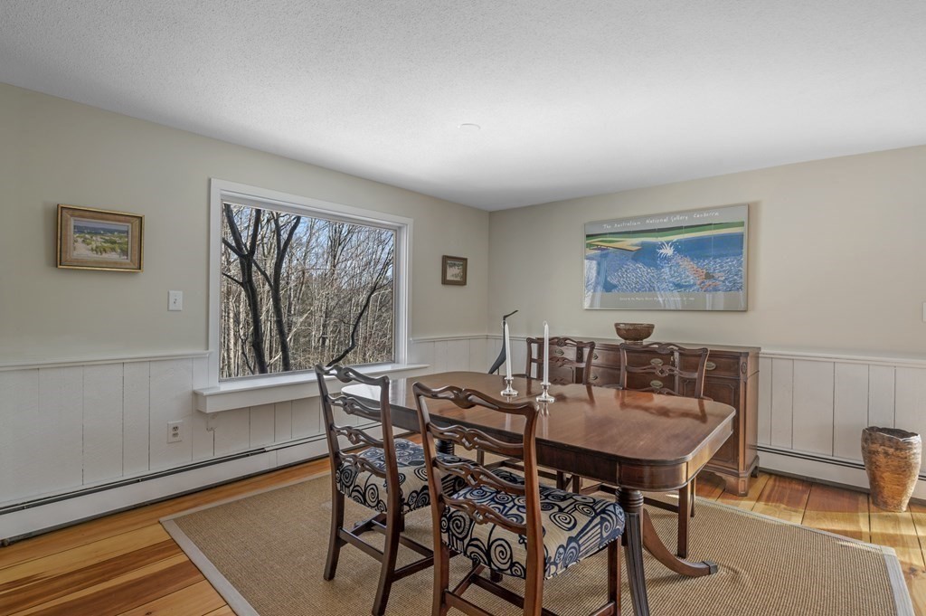 16 Loading Place Road Manchester, MA 01944 - Photo 8 of 29