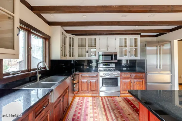 $1,465,000 | 9 Bott Hill Road, Egremont, MA 01230