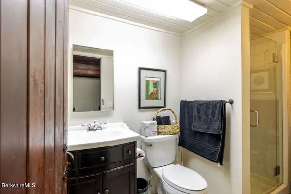 $1,465,000 | 9 Bott Hill Road, Egremont, MA 01230