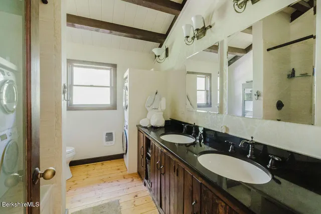 $1,685,000 | 9 Bott Hill Road, Egremont, MA 01230