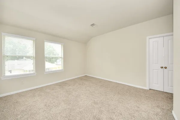 $2,600 | 1437 Northwood Springs Drive, Crosby, TX 77532