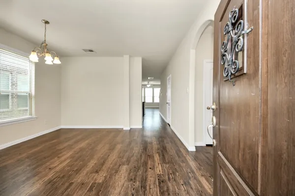 $2,600 | 1437 Northwood Springs Drive, Crosby, TX 77532
