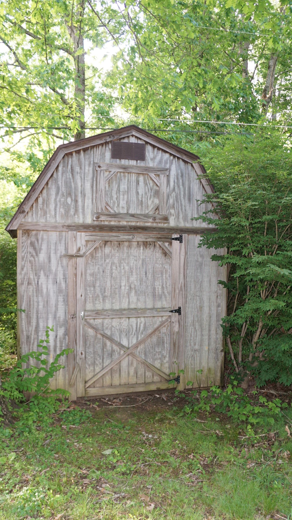 249 Rugby Road Crossville, TN 38558 - Photo 13 of 14 Storage Building