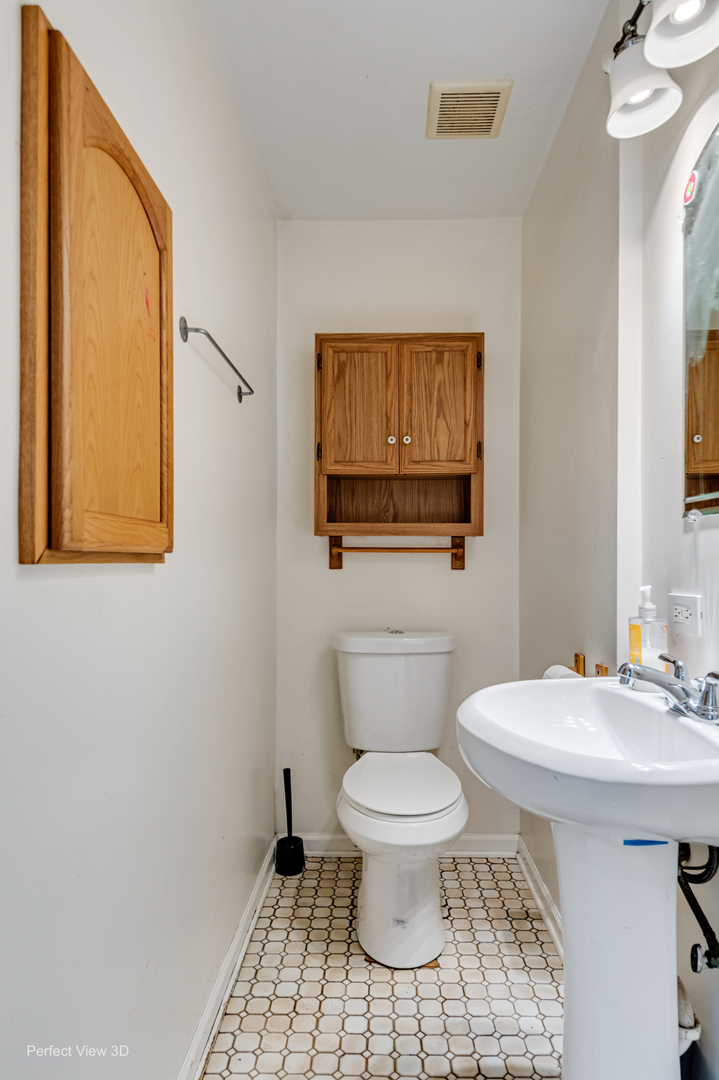 201 South Bartlett Road Streamwood, IL 60107 - Photo 14 of 17 Gallery Image 14