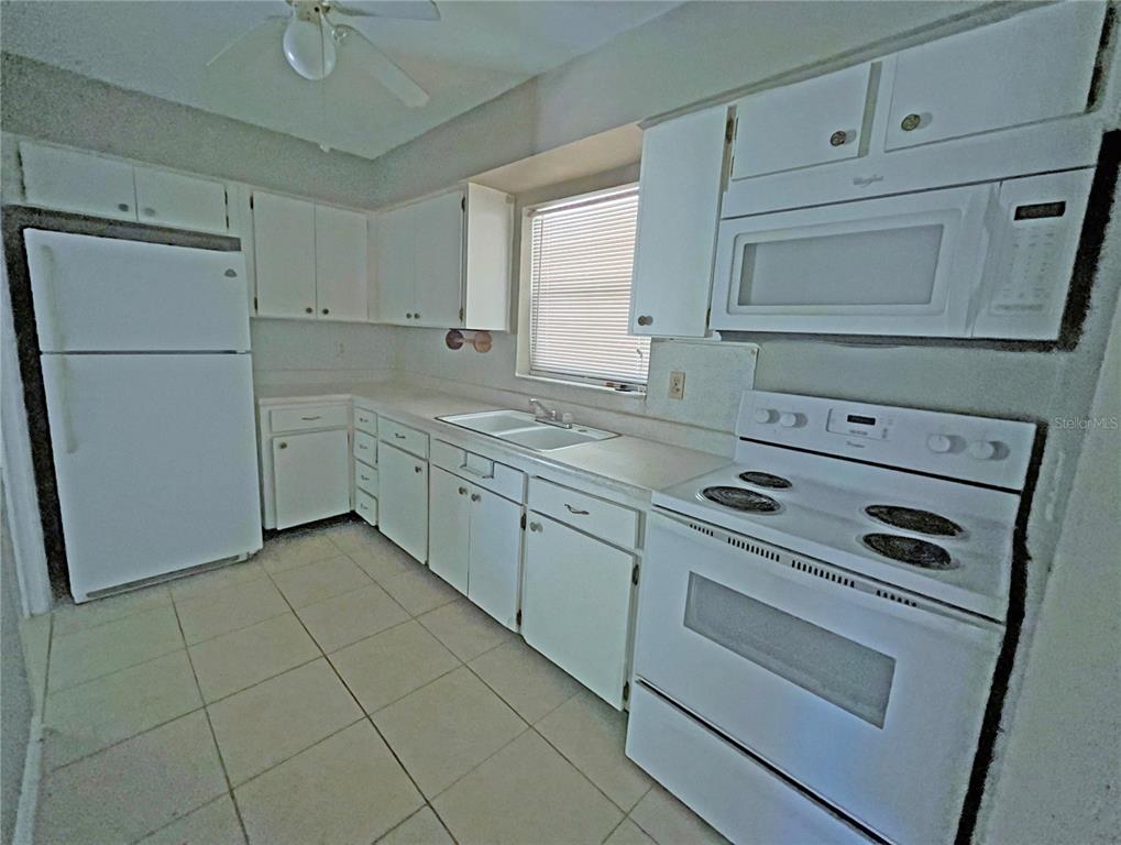4514 Cynthia Lane Spring Hill, FL 34606 - Photo 8 of 10