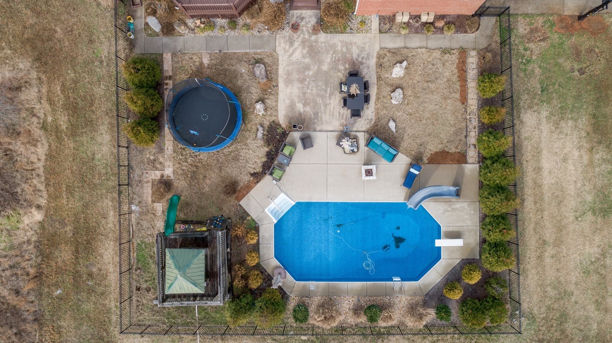 7450 Delbridge Road Murfreesboro, TN 37127 - Photo 50 of 50 a picture of a bathroom with a sink and mirror