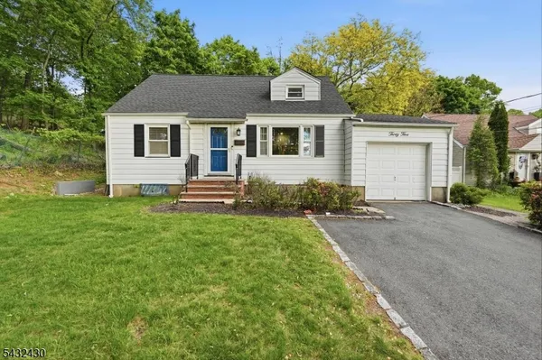 $645,000 | 35 Deerfield Drive, West Orange, NJ 07052