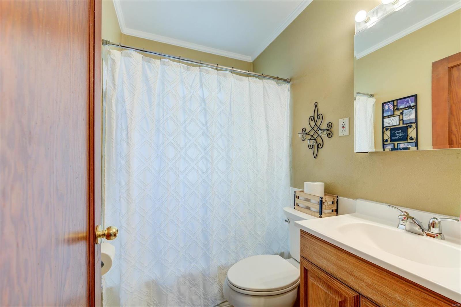 315 Derhake Road Florissant, MO 63031 - Photo 23 of 35 Gallery Image 23