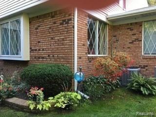 51182 South Foster Road Chesterfield, MI 48047 - Photo 6 of 42