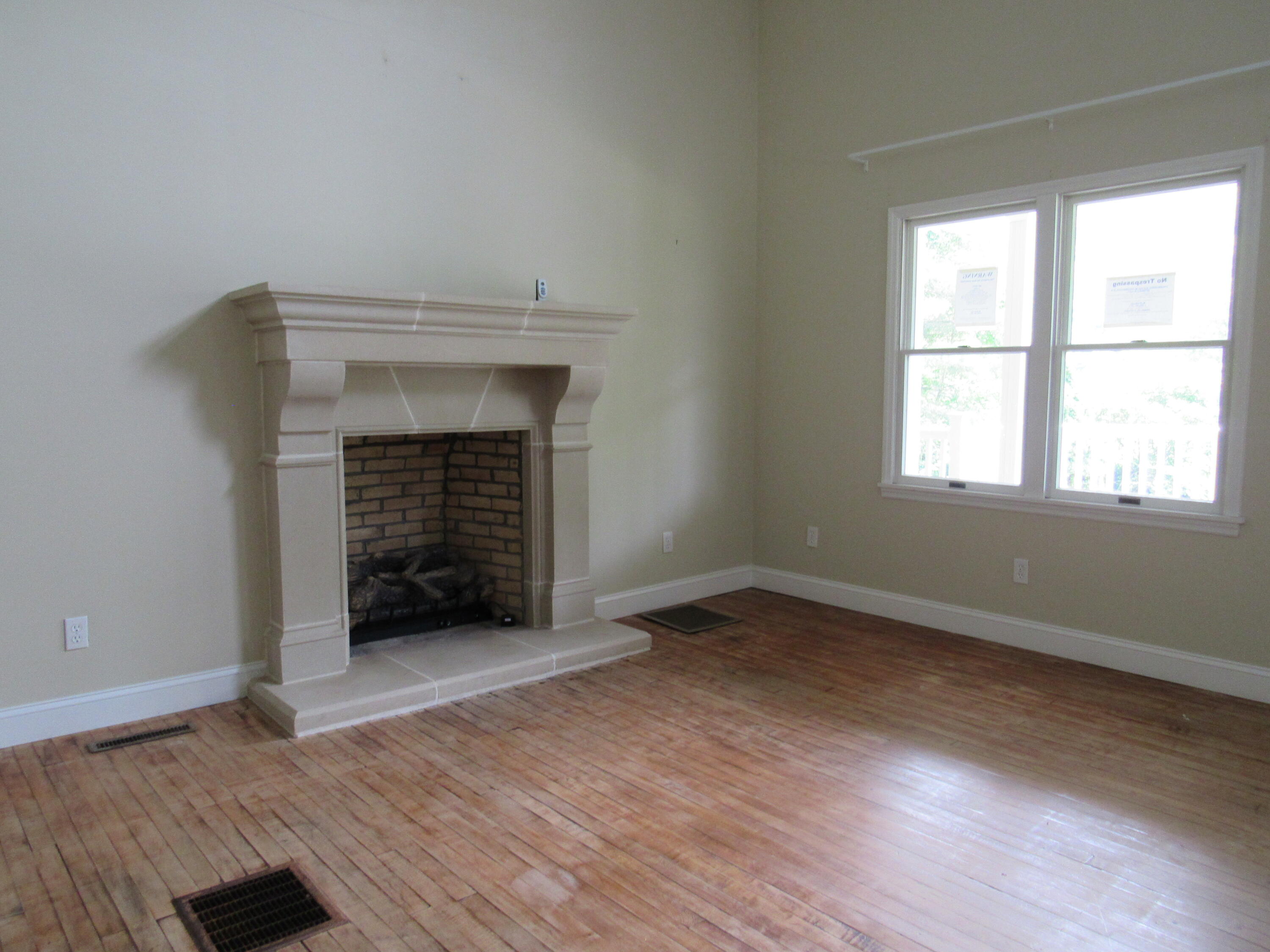 9404 Sock Road Pound, VA 24279 - Photo 31 of 58 IMG_4793