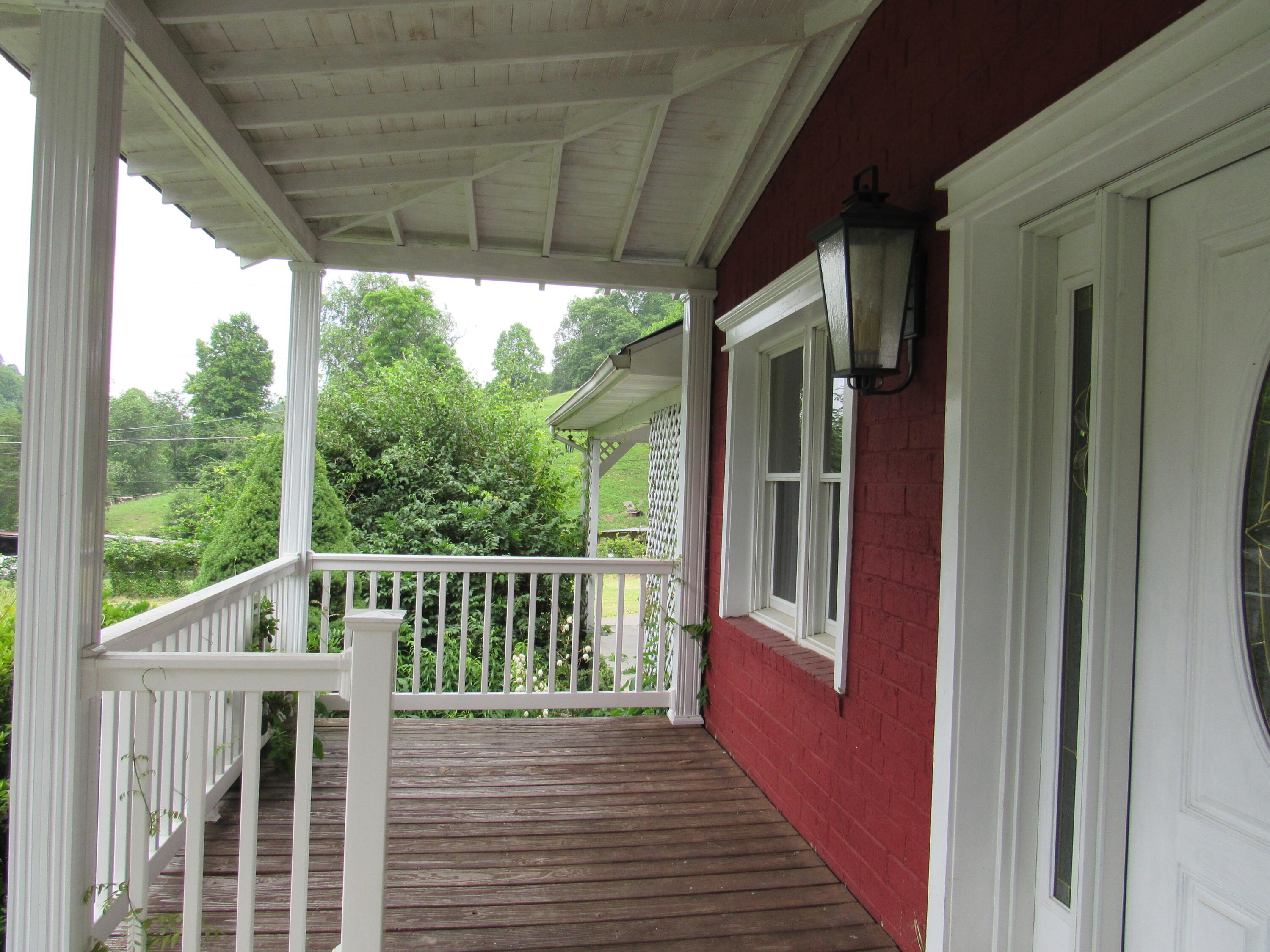 9404 Sock Road Pound, VA 24279 - Photo 9 of 58 IMG_4827