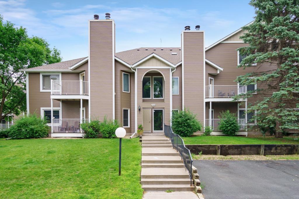 750 County Rd F West, Unit F Shoreview, MN 55126 - Photo 1 of 1 Gallery Image 1