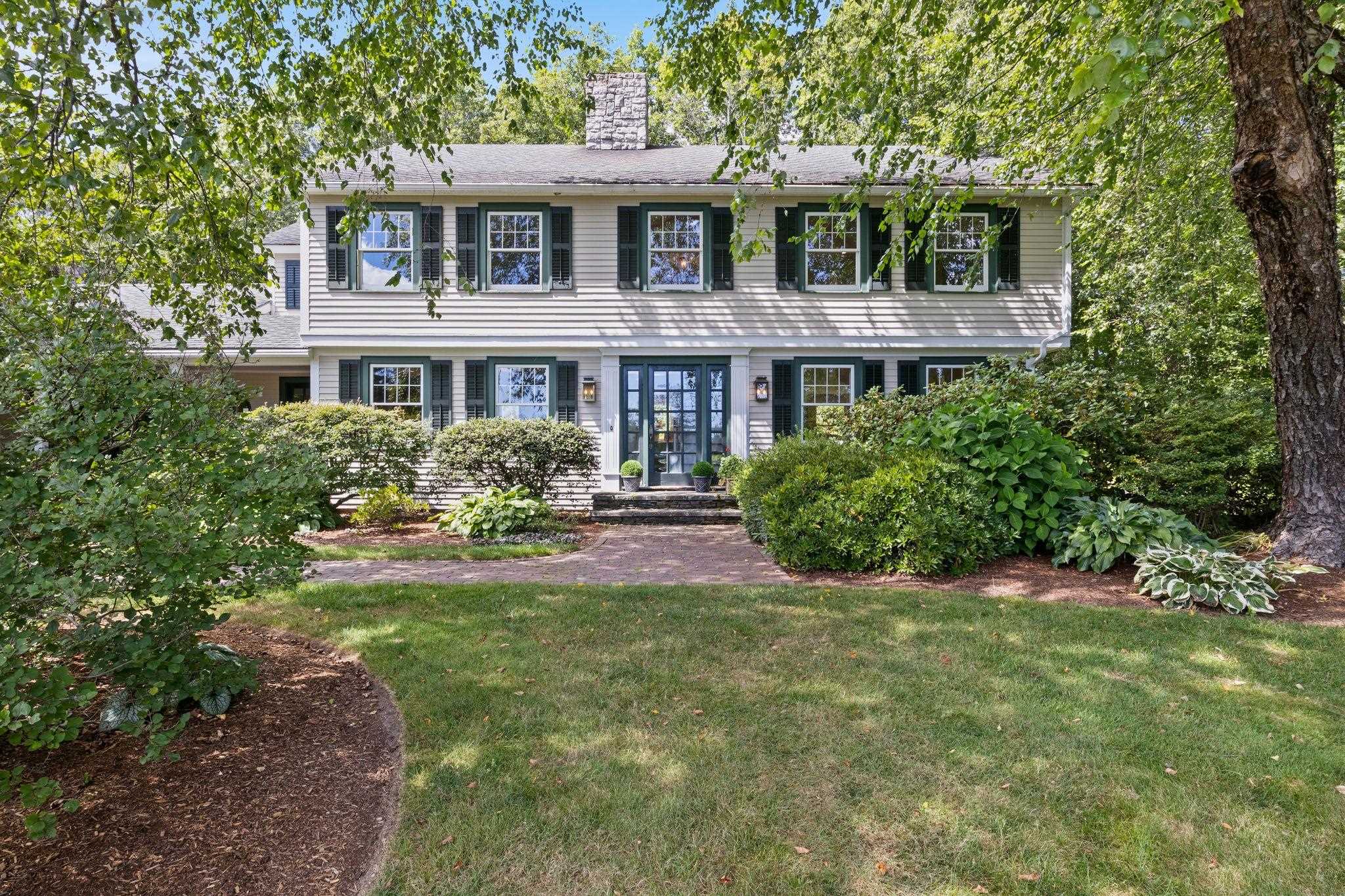 276 Exeter Road Hampton Falls, NH 03844 - Photo 11 of 60