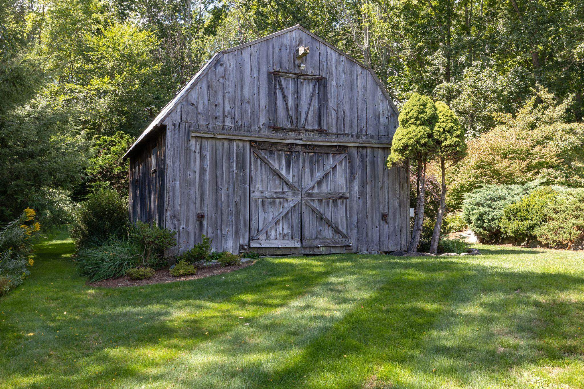 276 Exeter Road Hampton Falls, NH 03844 - Photo 14 of 60