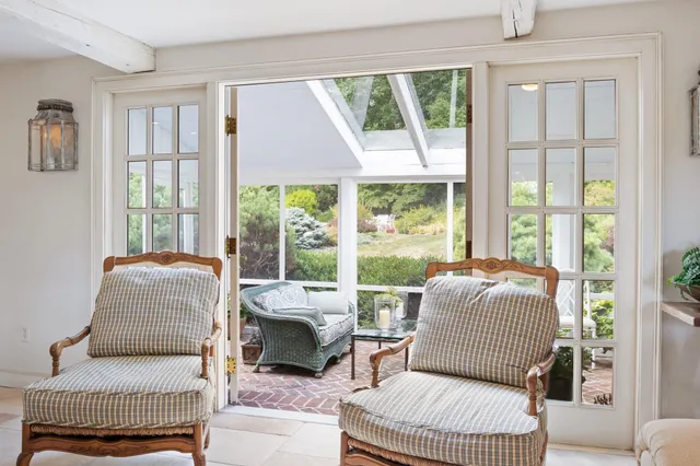 $1,750,000 | 276 Exeter Road, Hampton Falls, NH 03844