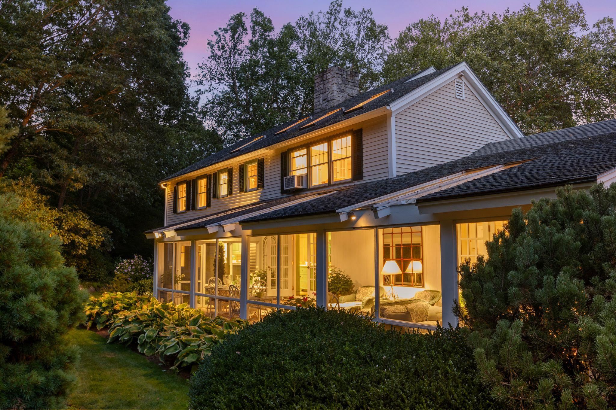 276 Exeter Road Hampton Falls, NH 03844 - Photo 4 of 60