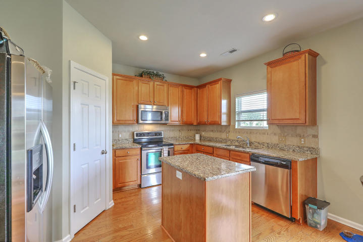 352 Deep River Road Summerville, SC 29486 - Photo 14 of 35 16-16