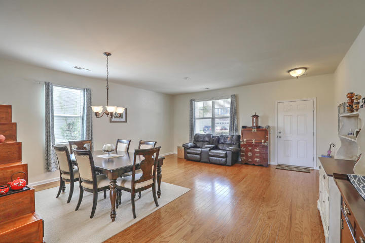 352 Deep River Road Summerville, SC 29486 - Photo 4 of 35 6-6