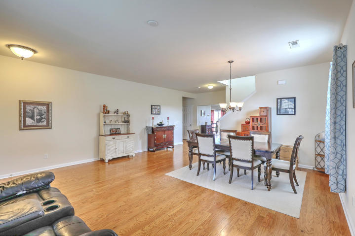 352 Deep River Road Summerville, SC 29486 - Photo 5 of 35 7-7