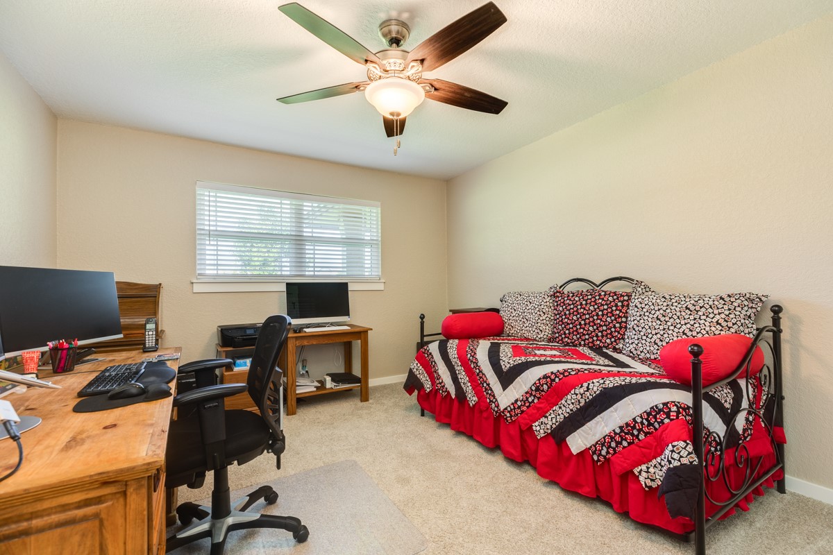 1412 Buchta Road Angleton, TX 77515 - Photo 37 of 48