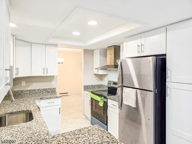 $449,900 | 307 Modele Plaza, Monroe Township, NJ 08831